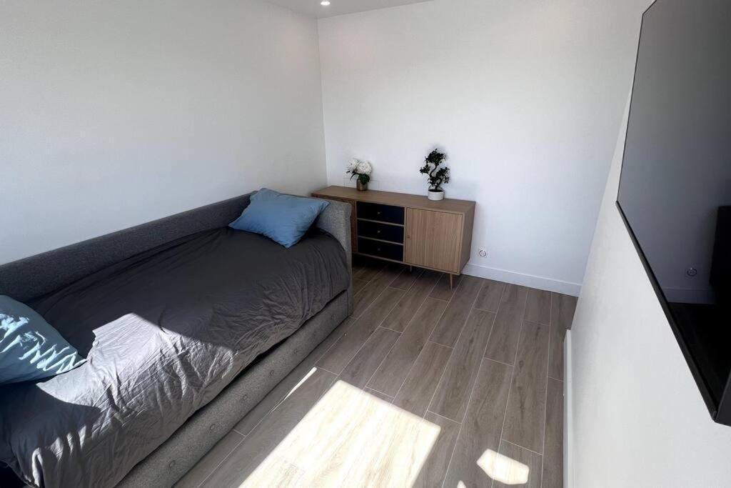 Nice Apartment With Amazing View Of Paris + Parking エクステリア 写真